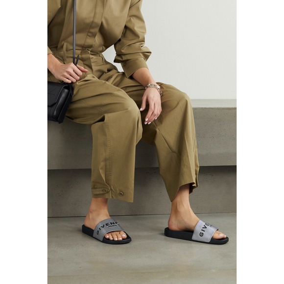 Givenchy Silver Rubber Black Logo Print Slide On Pool Sandal Flip Flop Flat 38 - Picture 6 of 12